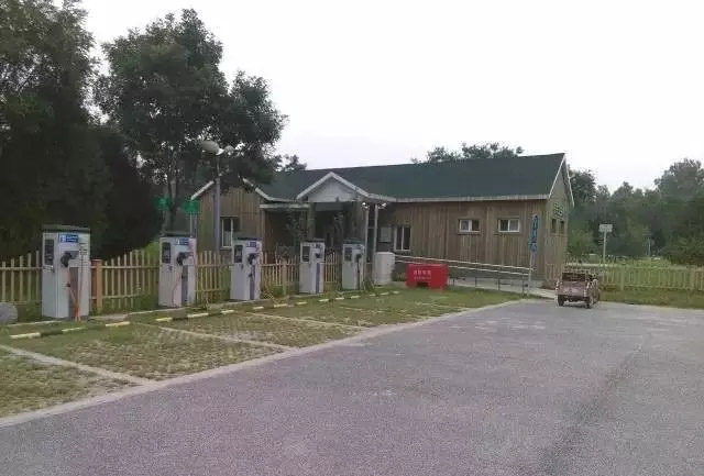 ��ɽ�^(q��)�ƾ��¹�������c