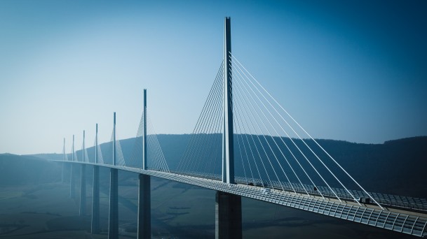 б������S��