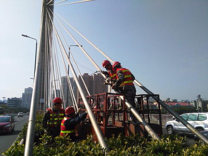 б�������o