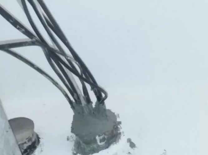 �oЧ��|�ܵ��׿ڷ�¹��̬F����Ƭ