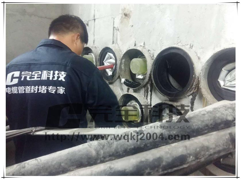 �ܵ�����ҹ��̑��ð���