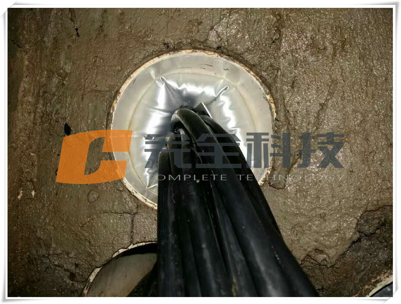 ����͹ܵ������